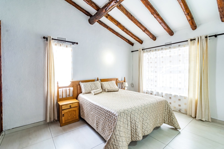 3 Bedroom Property for Sale in Gillview Gauteng