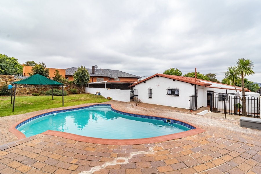 3 Bedroom Property for Sale in Gillview Gauteng
