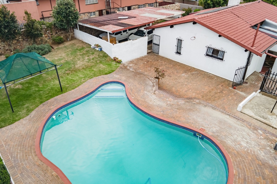 3 Bedroom Property for Sale in Gillview Gauteng