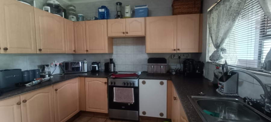 3 Bedroom Property for Sale in Vanderbijlpark SE 6 Gauteng