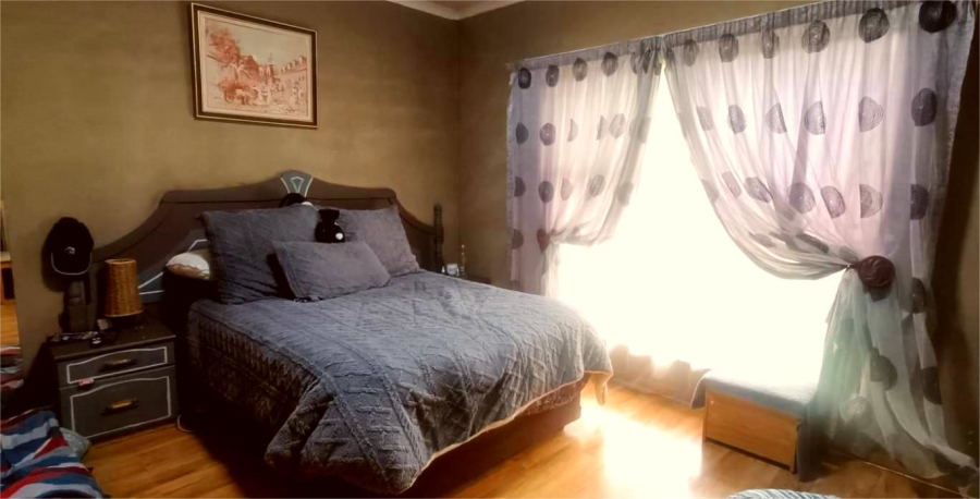 3 Bedroom Property for Sale in Vanderbijlpark SE 6 Gauteng