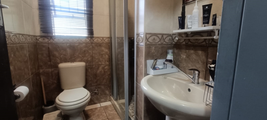3 Bedroom Property for Sale in Vanderbijlpark SE 6 Gauteng