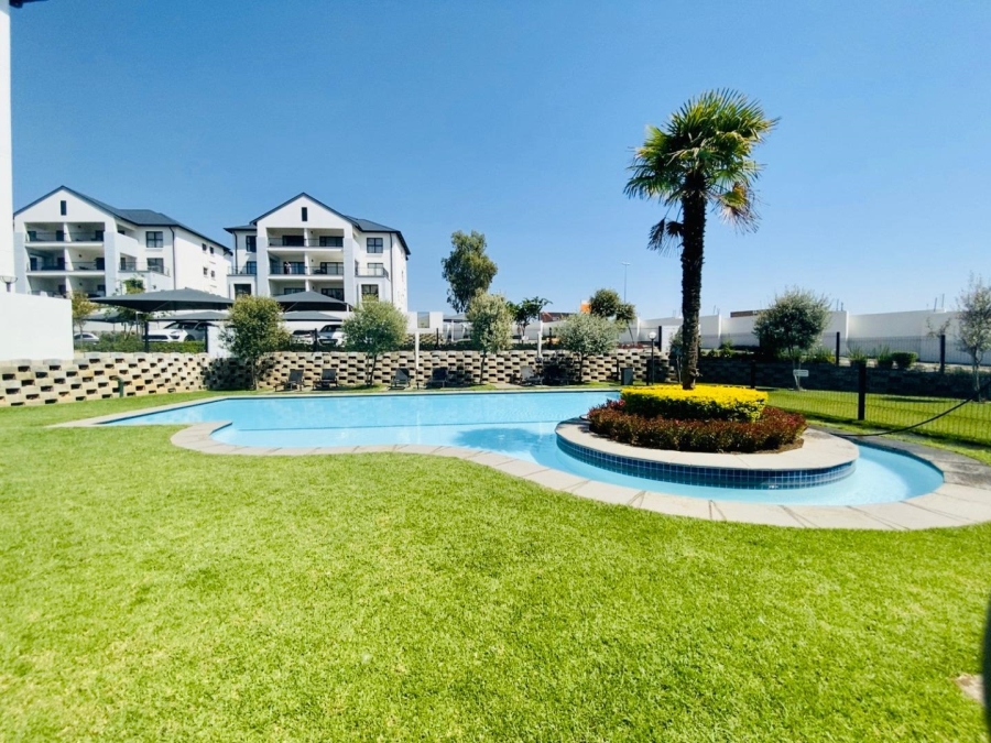 1 Bedroom Property for Sale in Petervale Gauteng