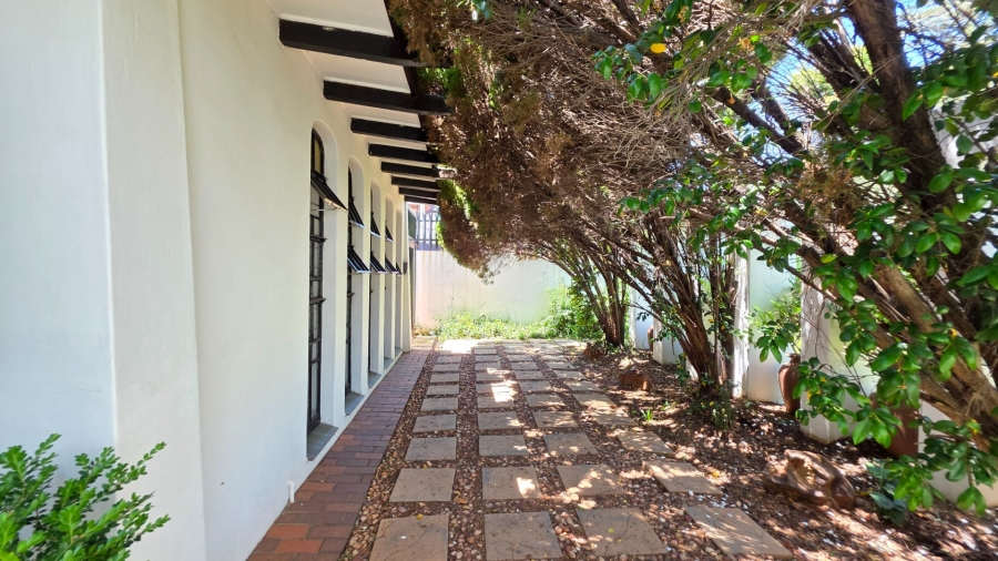 3 Bedroom Property for Sale in Laudium Gauteng