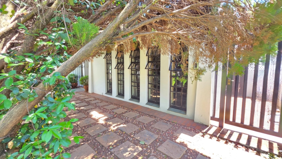 3 Bedroom Property for Sale in Laudium Gauteng