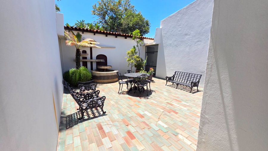 3 Bedroom Property for Sale in Laudium Gauteng