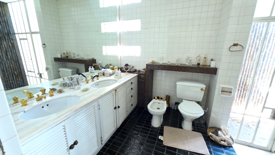 3 Bedroom Property for Sale in Laudium Gauteng