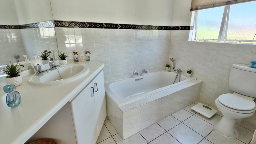 3 Bedroom Property for Sale in Vaal Marina Gauteng