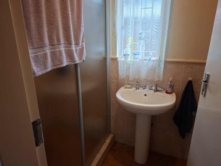 2 Bedroom Property for Sale in Clarina Gauteng