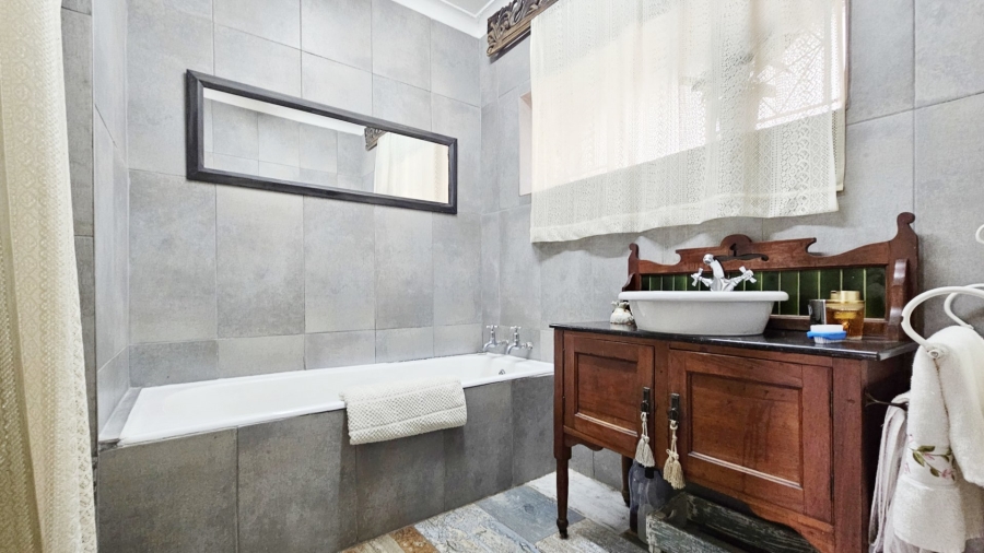 3 Bedroom Property for Sale in Three Rivers Gauteng