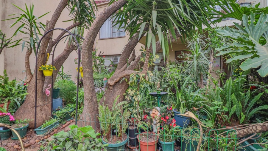 2 Bedroom Property for Sale in Bedford Gardens Gauteng