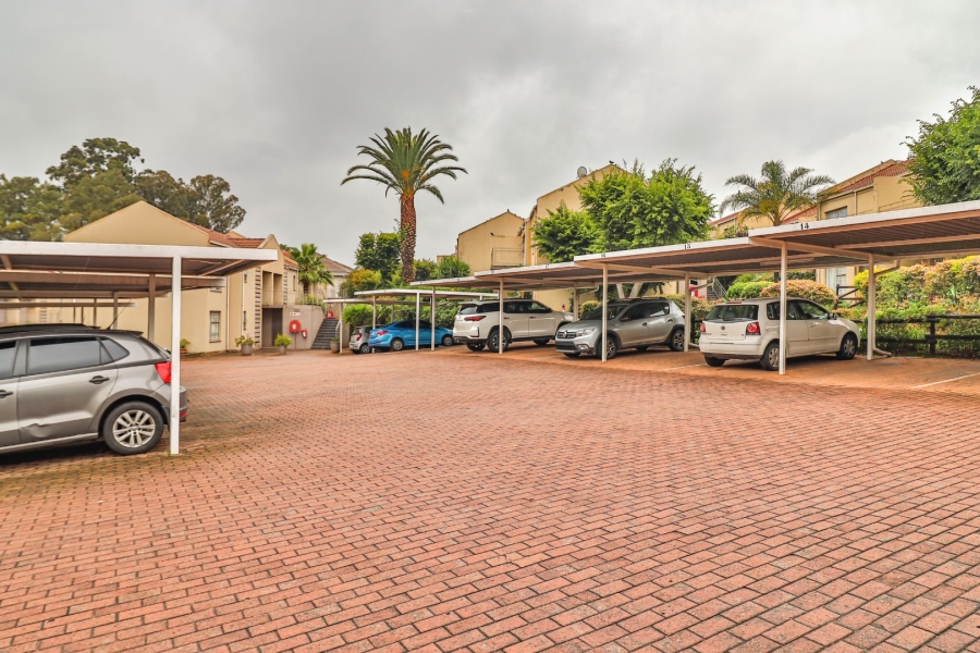 2 Bedroom Property for Sale in Bedford Gardens Gauteng