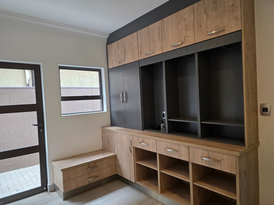 4 Bedroom Property for Sale in Emfuleni Golf Estate Gauteng