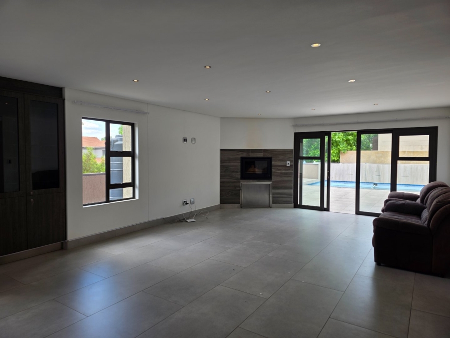 4 Bedroom Property for Sale in Emfuleni Golf Estate Gauteng