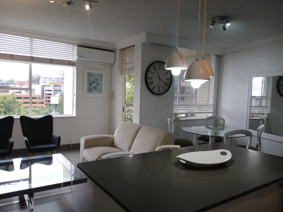 To Let 2 Bedroom Property for Rent in Sandhurst Gauteng