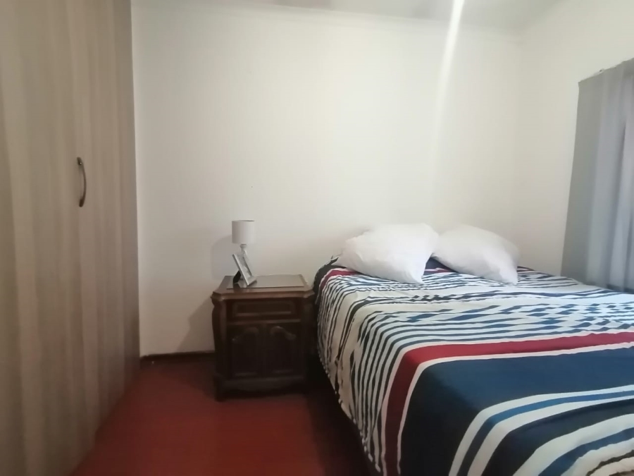 5 Bedroom Property for Sale in East Lynne Gauteng