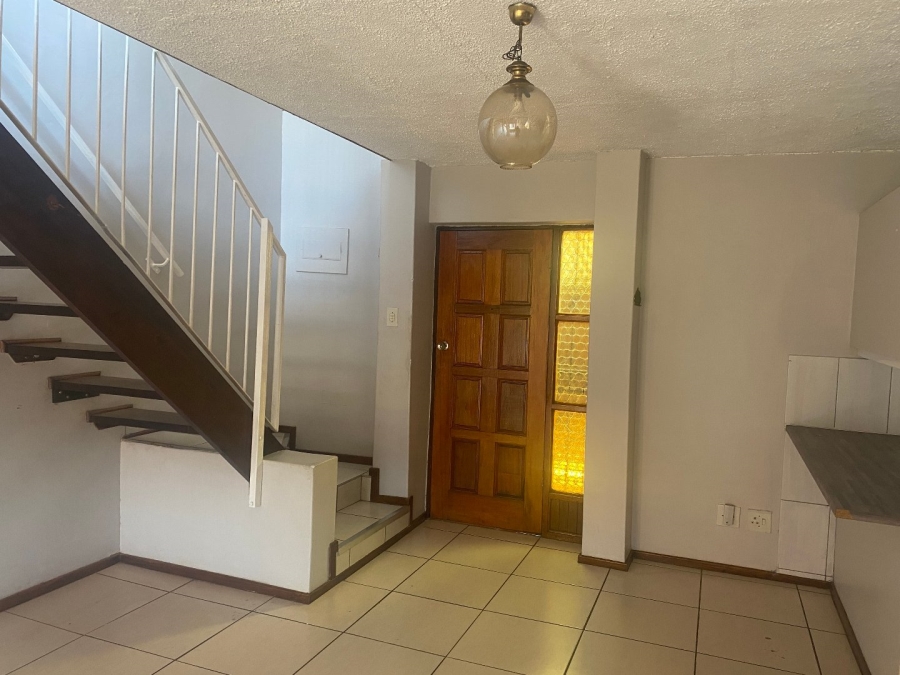 3 Bedroom Property for Sale in Garsfontein Gauteng
