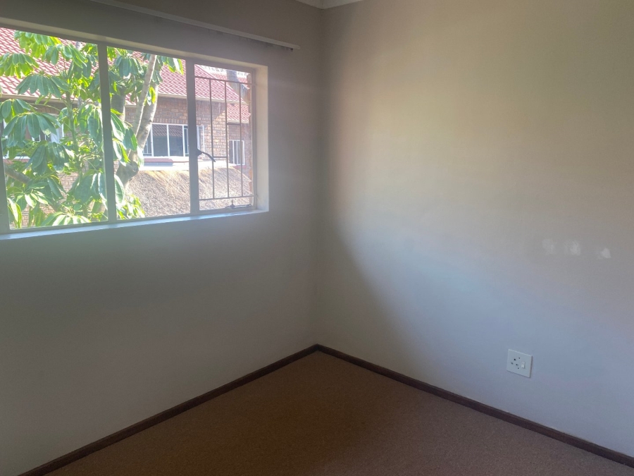 3 Bedroom Property for Sale in Garsfontein Gauteng