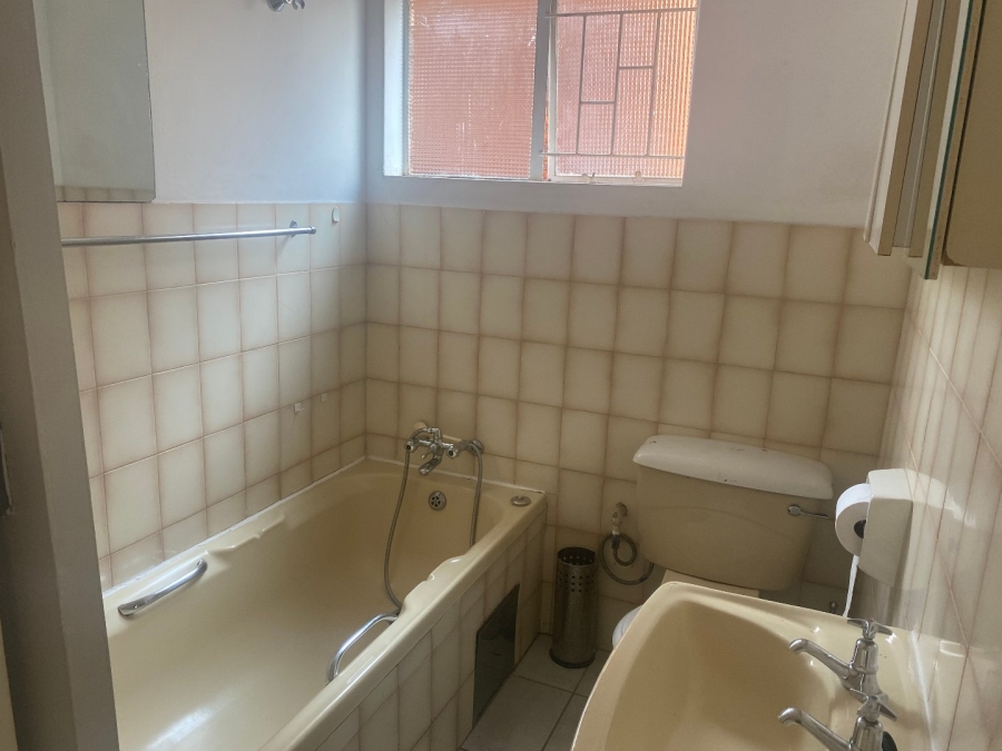 3 Bedroom Property for Sale in Garsfontein Gauteng