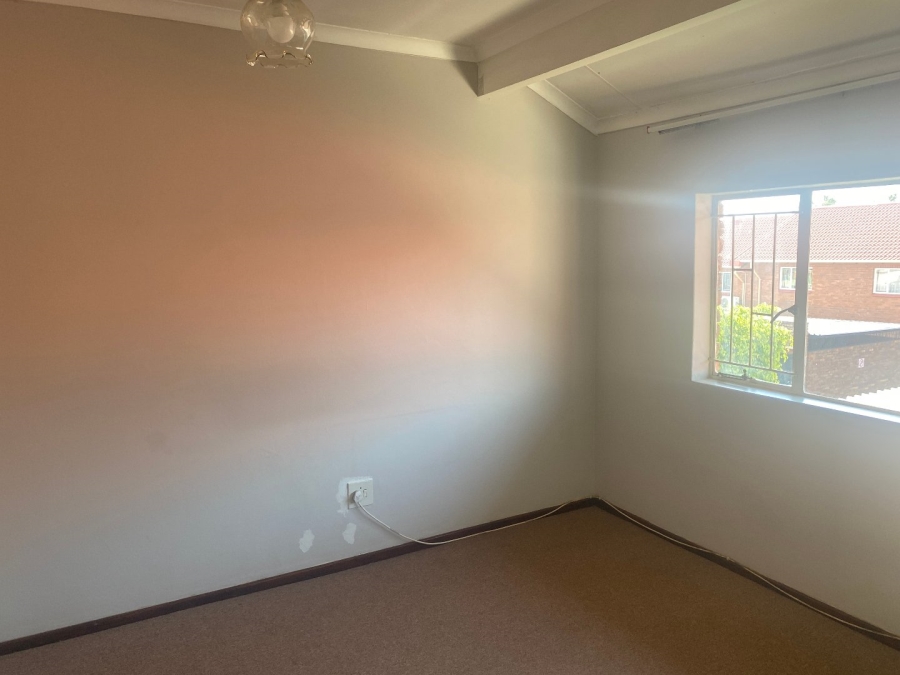 3 Bedroom Property for Sale in Garsfontein Gauteng