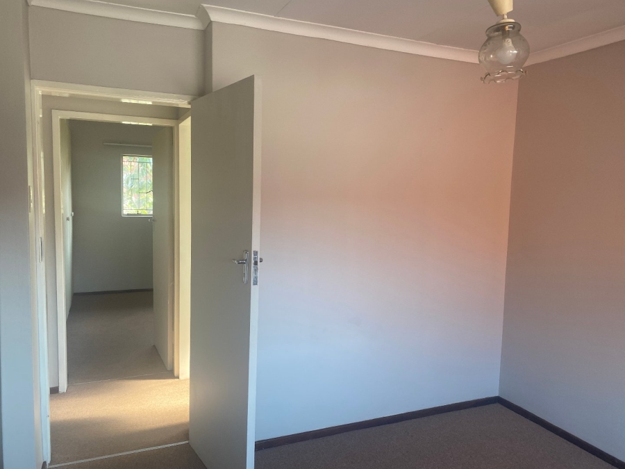 3 Bedroom Property for Sale in Garsfontein Gauteng