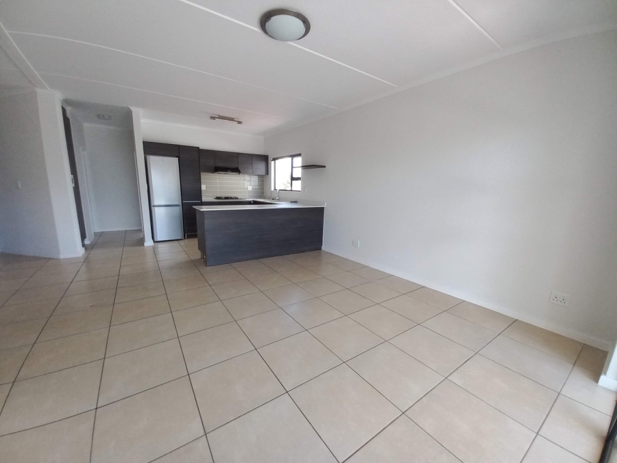 To Let  Bedroom Property for Rent in Greenstone Hill Gauteng