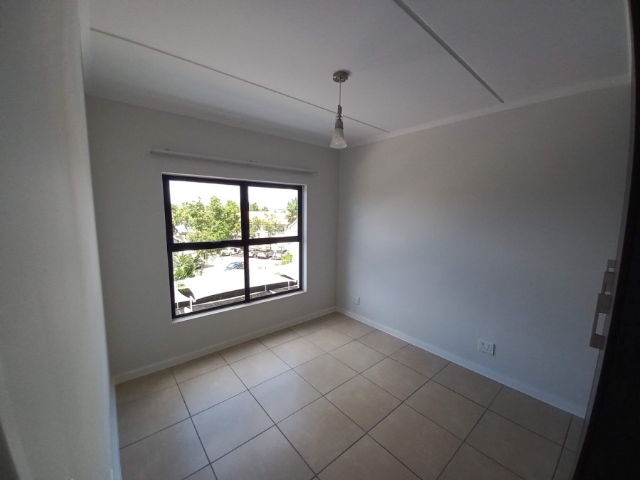 To Let  Bedroom Property for Rent in Greenstone Hill Gauteng