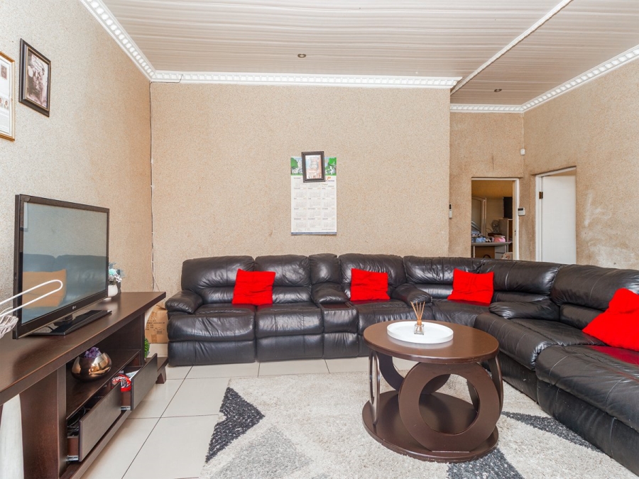 4 Bedroom Property for Sale in Kenilworth Gauteng