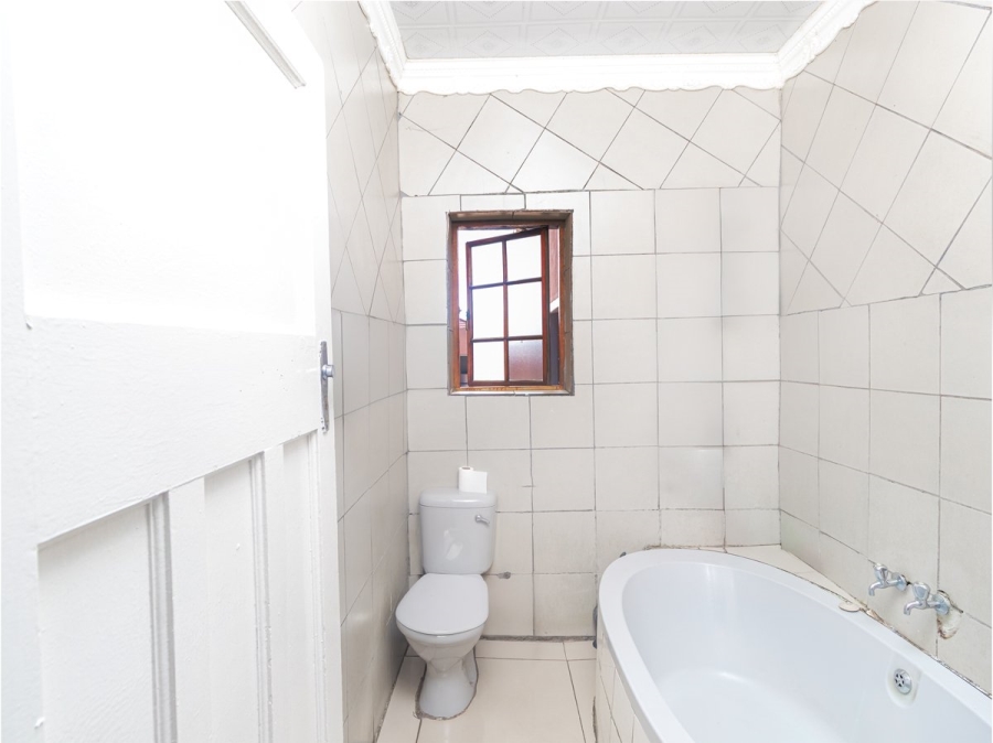 4 Bedroom Property for Sale in Kenilworth Gauteng