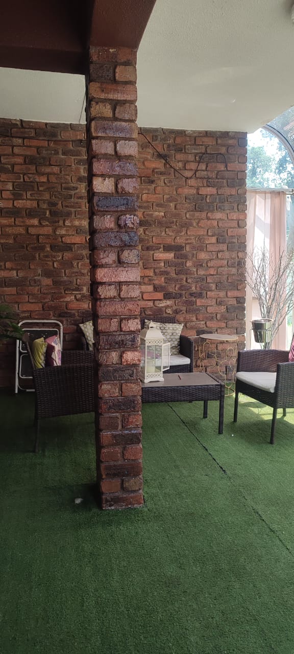 To Let 3 Bedroom Property for Rent in Brackenhurst Gauteng