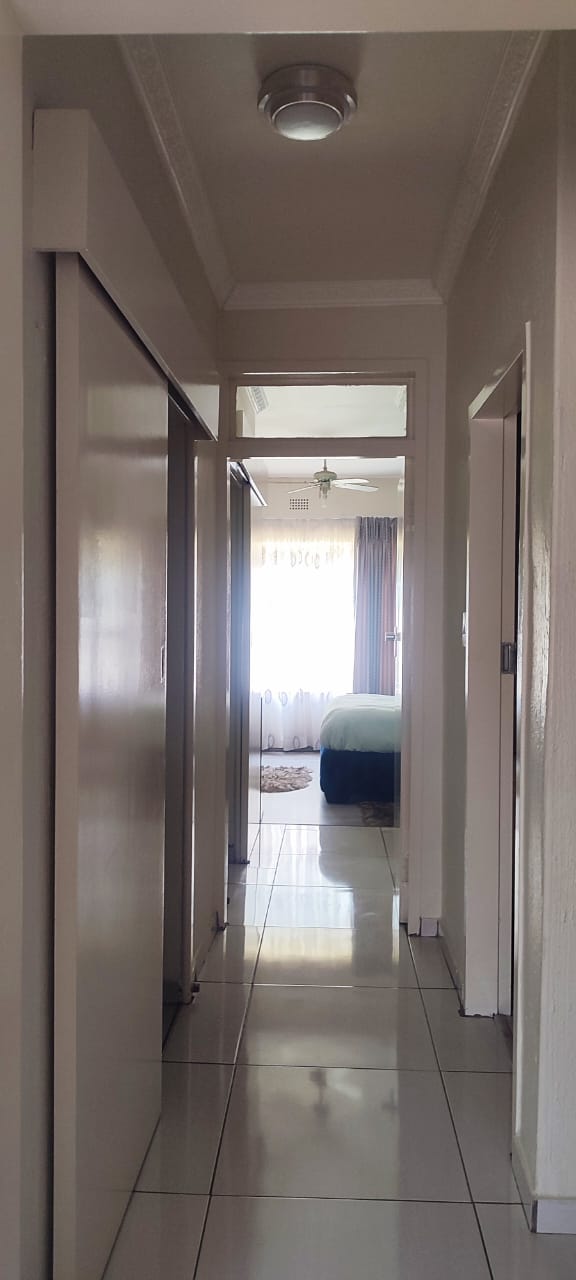 To Let 3 Bedroom Property for Rent in Brackenhurst Gauteng