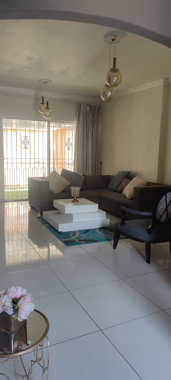 To Let 3 Bedroom Property for Rent in Brackenhurst Gauteng