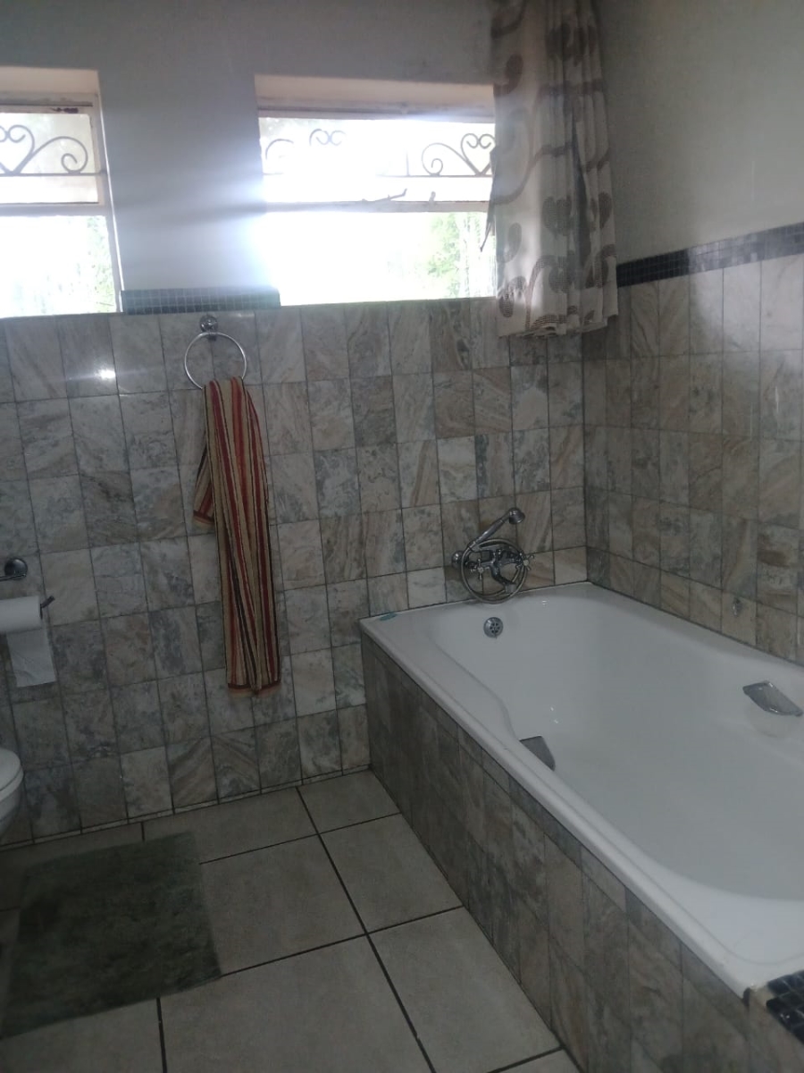 3 Bedroom Property for Sale in Observatory Gauteng