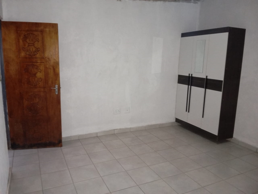To Let 2 Bedroom Property for Rent in Windmill Park Gauteng