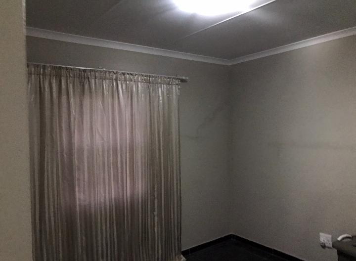 To Let 2 Bedroom Property for Rent in Windmill Park Gauteng