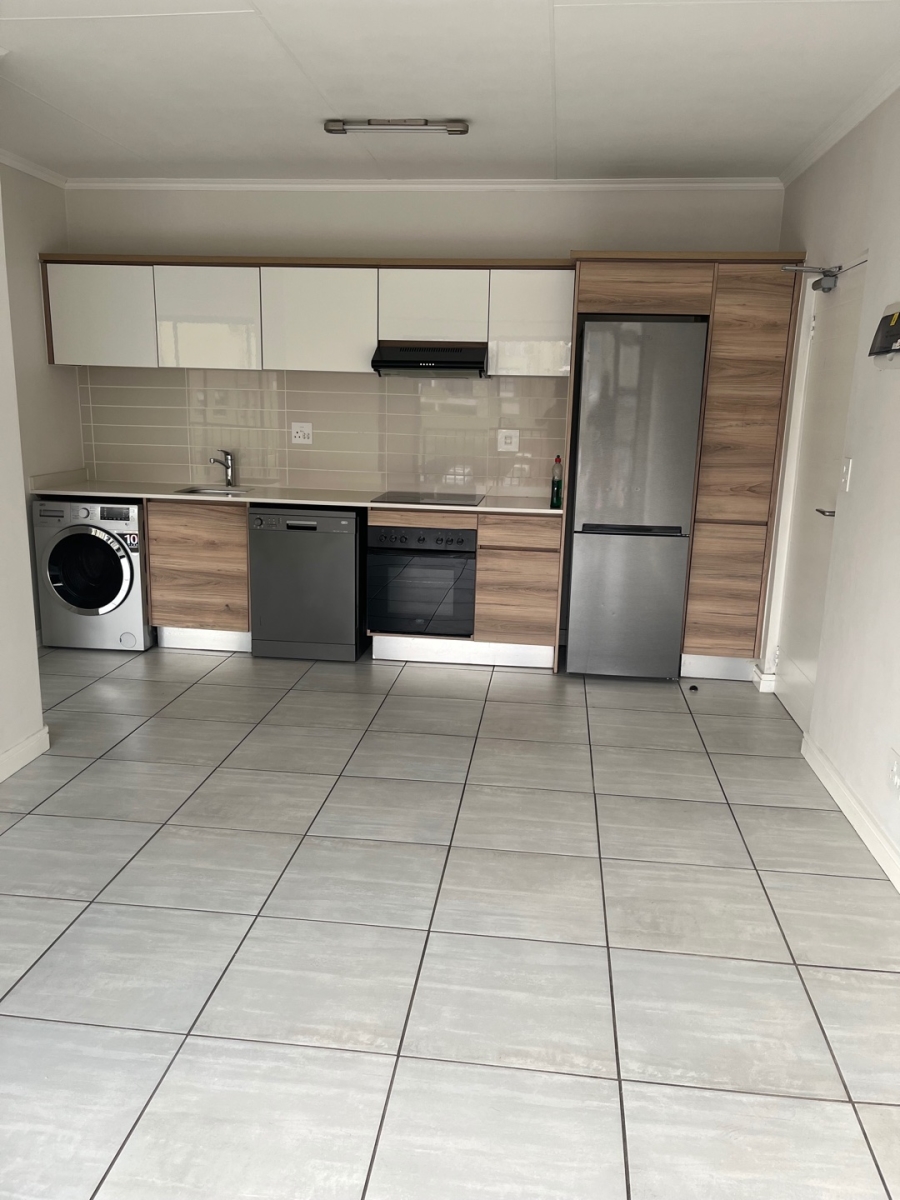 To Let 1 Bedroom Property for Rent in Waterfall Gauteng