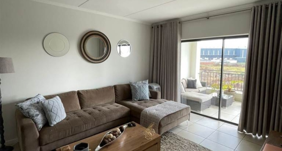 To Let 2 Bedroom Property for Rent in Modderfontein Gauteng