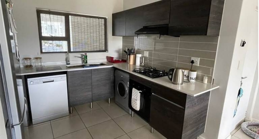 To Let 2 Bedroom Property for Rent in Modderfontein Gauteng