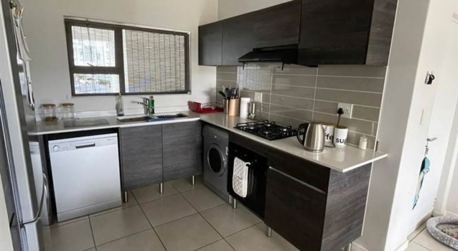 To Let 2 Bedroom Property for Rent in Modderfontein Gauteng