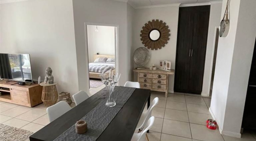 To Let 2 Bedroom Property for Rent in Modderfontein Gauteng