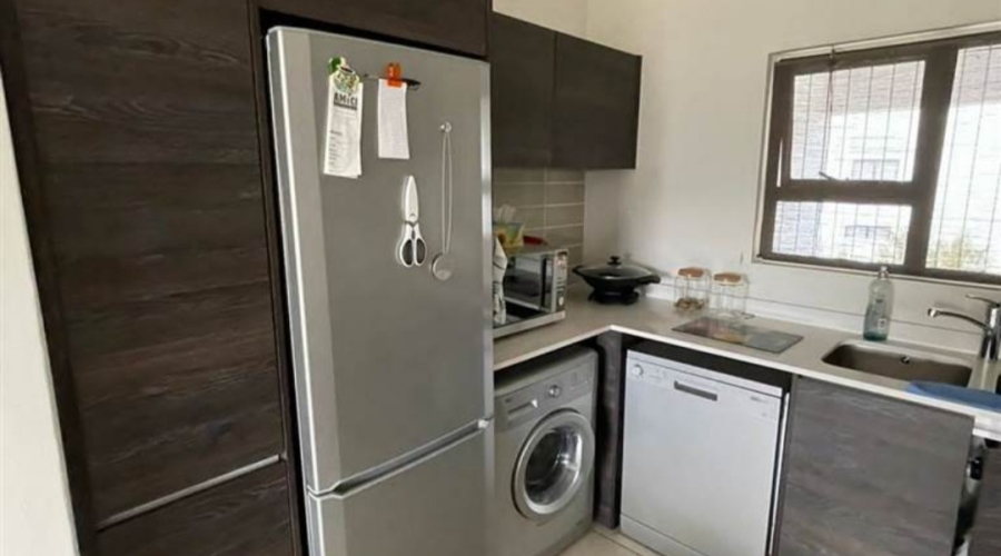 To Let 2 Bedroom Property for Rent in Modderfontein Gauteng