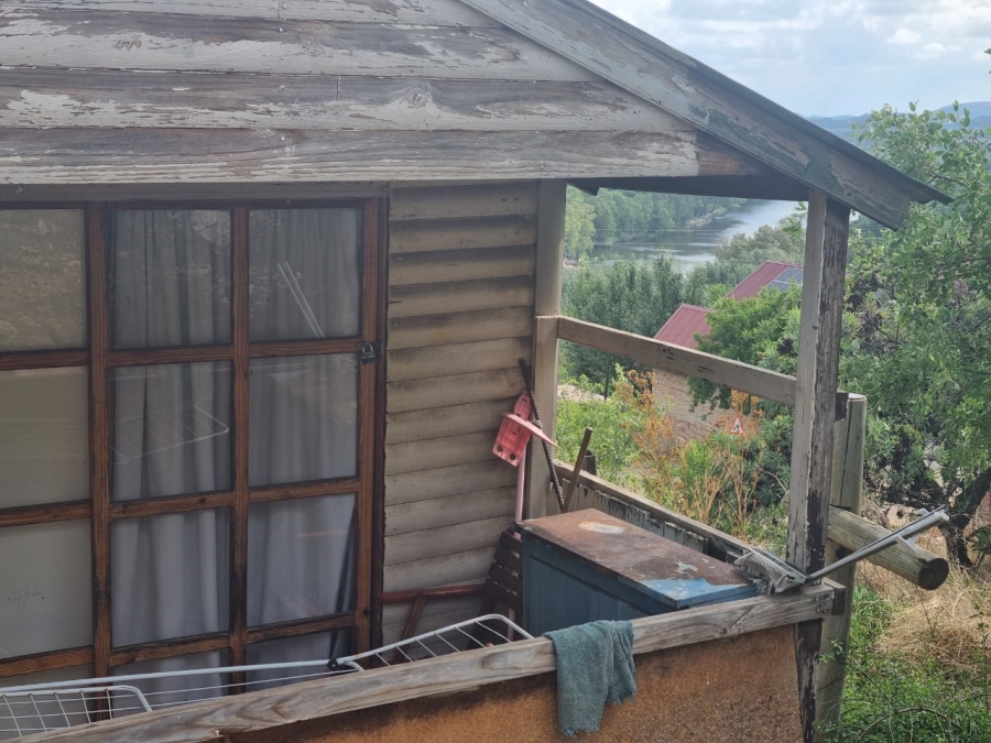 3 Bedroom Property for Sale in Vaaloewer Gauteng