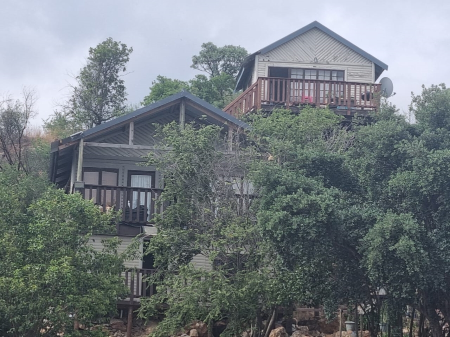 3 Bedroom Property for Sale in Vaaloewer Gauteng