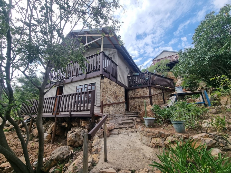 3 Bedroom Property for Sale in Vaaloewer Gauteng