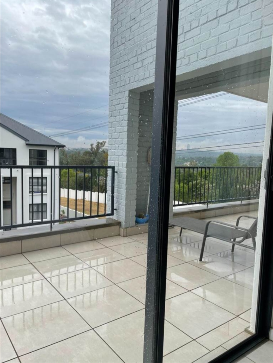 To Let  Bedroom Property for Rent in Petervale Gauteng