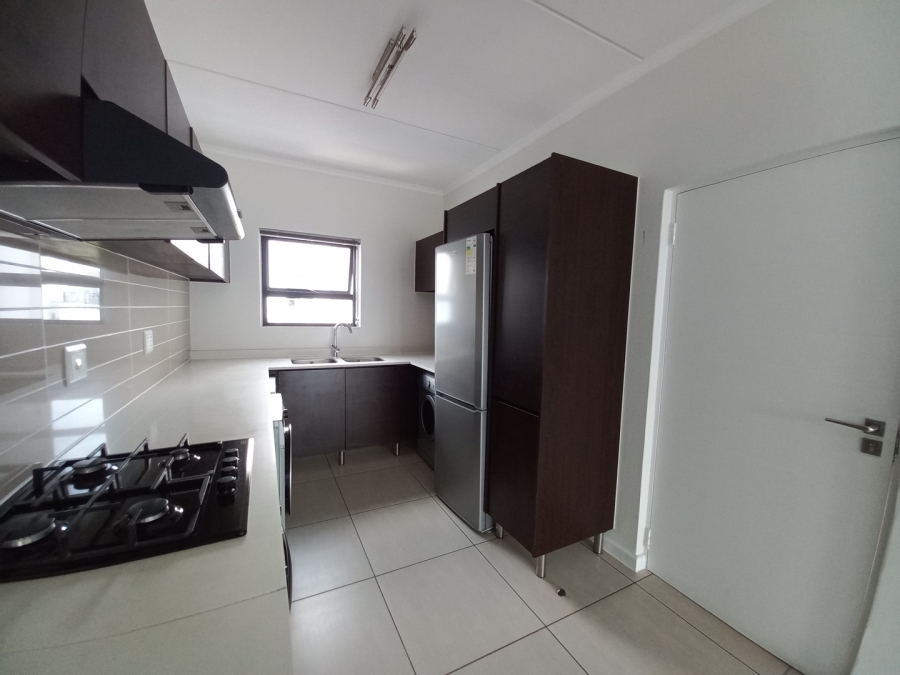 To Let 2 Bedroom Property for Rent in Greenstone Hill Gauteng