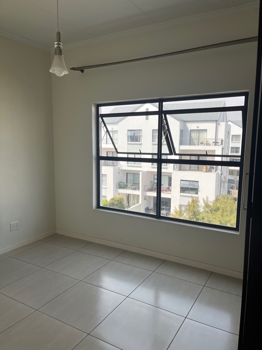 To Let 2 Bedroom Property for Rent in Greenstone Hill Gauteng