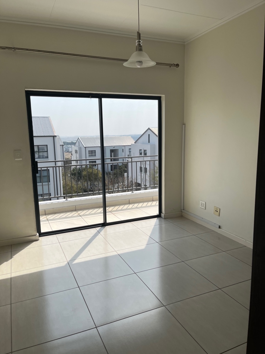 To Let 2 Bedroom Property for Rent in Greenstone Hill Gauteng