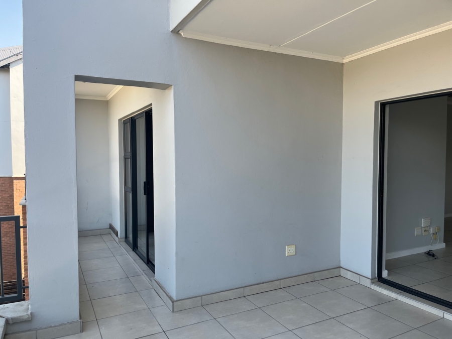 To Let 2 Bedroom Property for Rent in Olivedale Gauteng