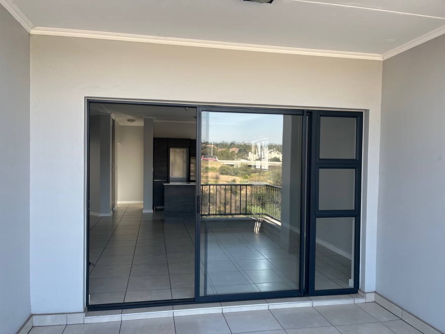 To Let 2 Bedroom Property for Rent in Olivedale Gauteng